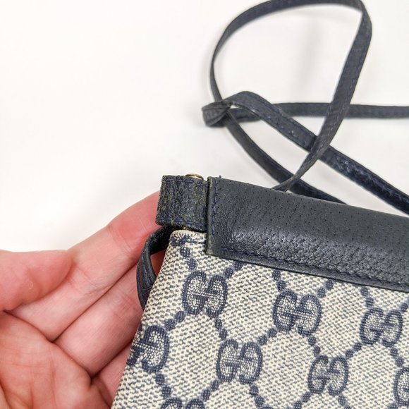 Vintage Gucci Logo Crossbody Bag Blue Small - Picture 14 of 16
